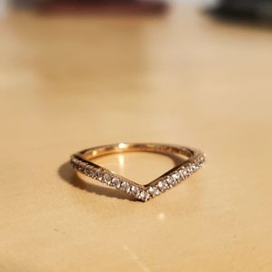 Pandora ring
